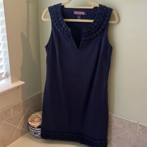 Vineyard Vines navy sleeveless preppy, classic sheath dress, size 8